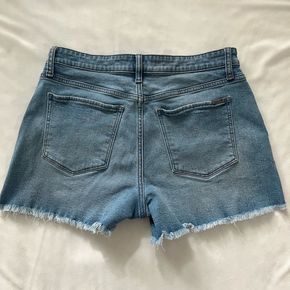 Joe’s Jeans Relaxed Juliet Short - Picture 2 of 5